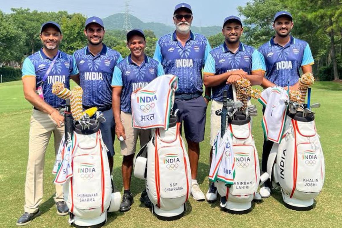 Asian Games Golf: Aditi tied second, Lahiri tied ninth, teams at fifth place after round one.