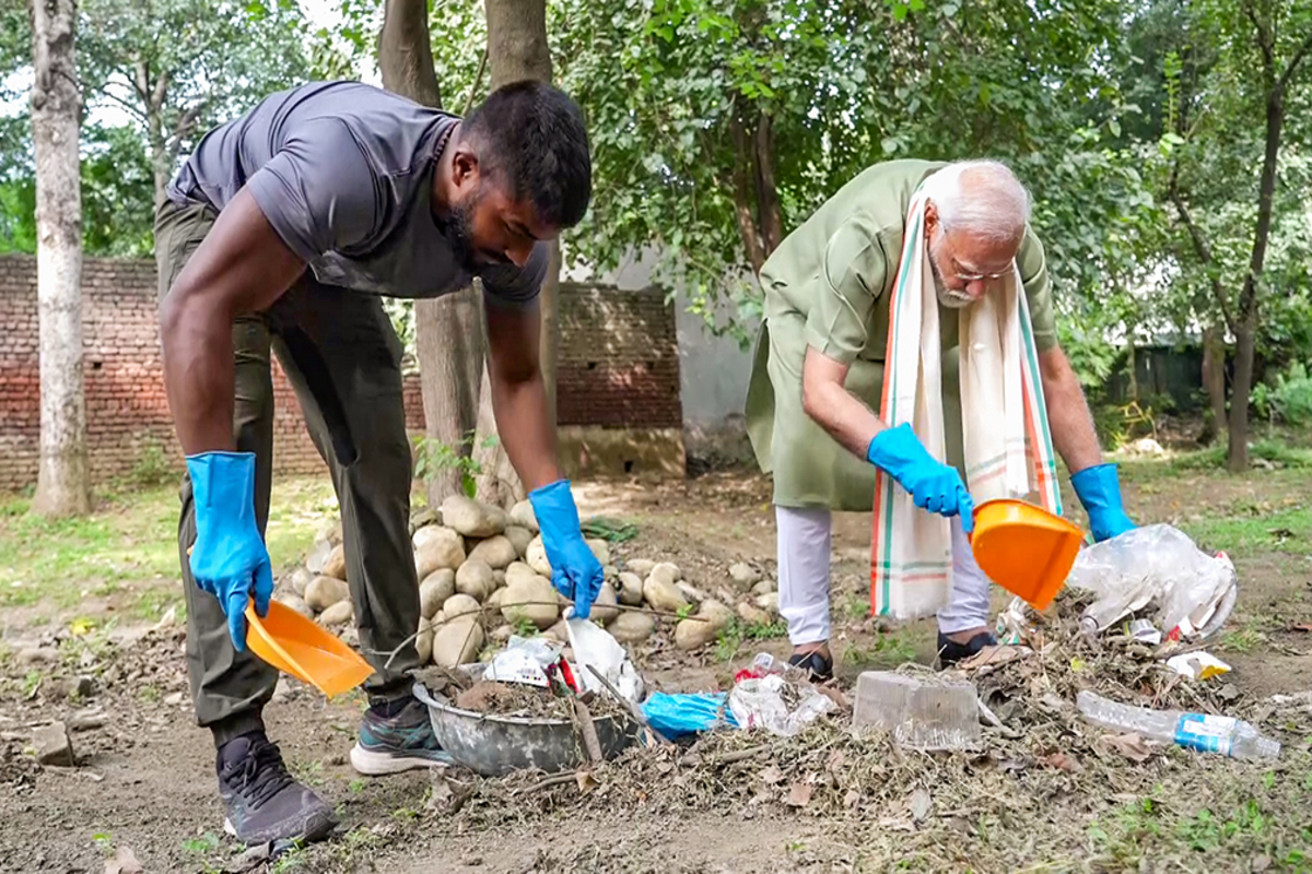 PM Modi stresses on blending fitness and well-being with cleanliness