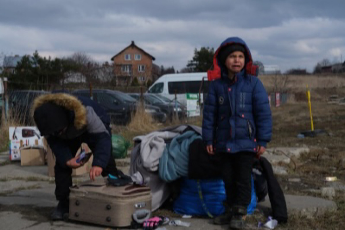 Ukraine begins forced evacuation of kids from frontline areas
