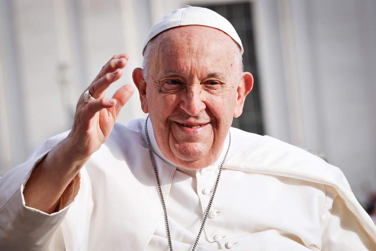 Pope Francis Urges Greater Role for Women