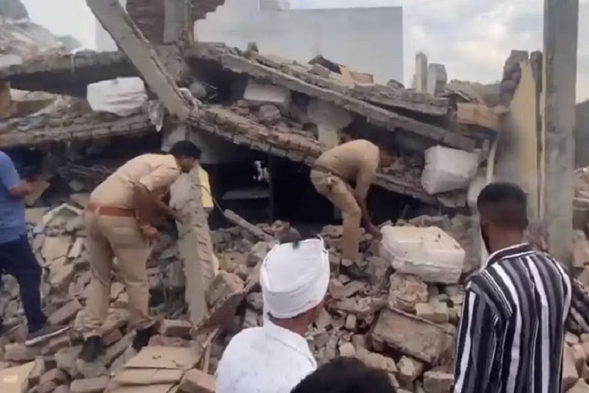 4 killed in factory explosion in Meerut