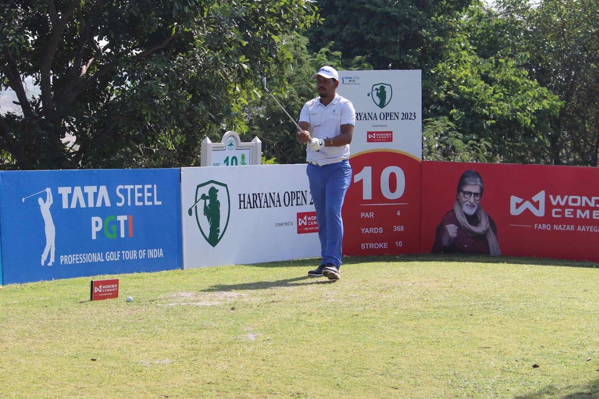 Akshay Sharma shoots week’s lowest 65 for two-stroke lead on penultimate day