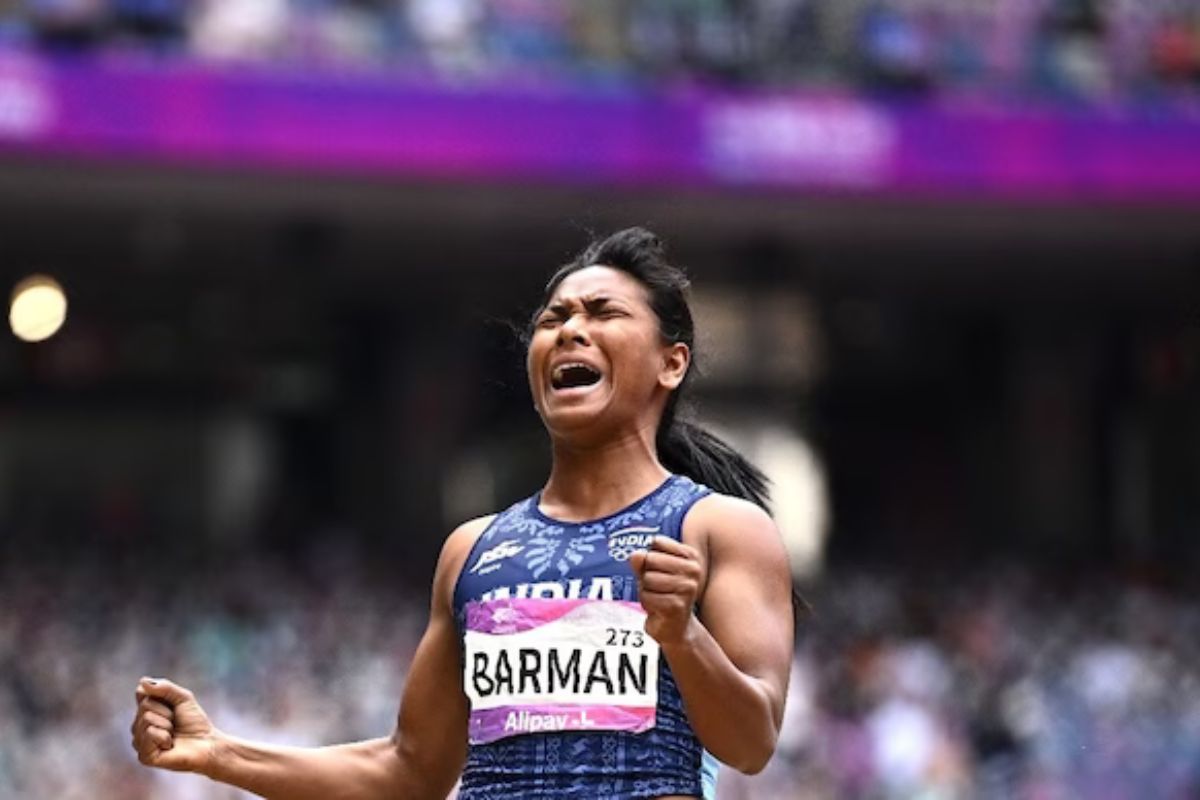 Swapna issues unconditional apology for ‘transgender’ remark