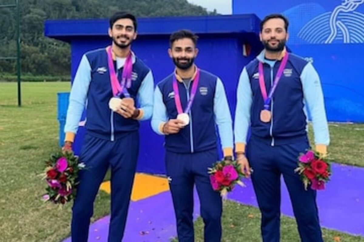 India clinch gold in Skeet team event at the Asian Shooting Championships