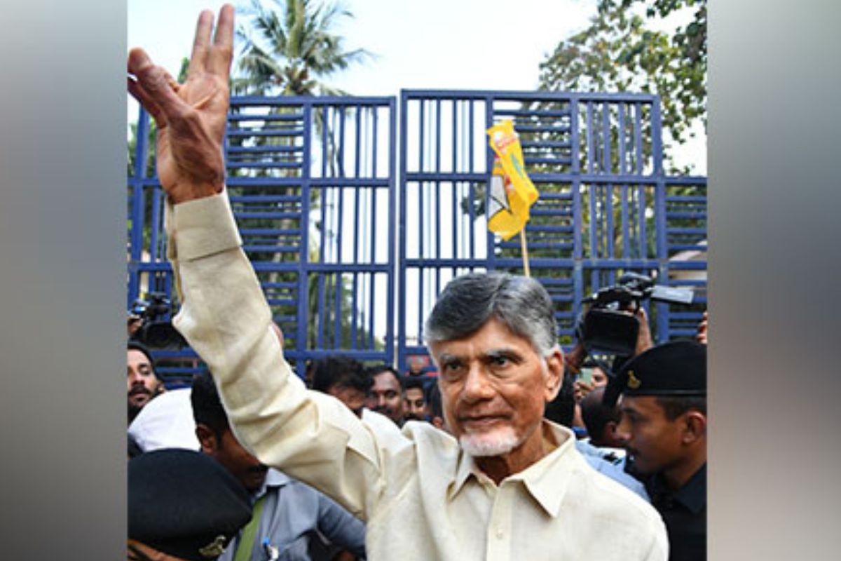 Chandrababu Naidu walks out of Rajahmundry jail, thanks supporters for “prayers and affection”