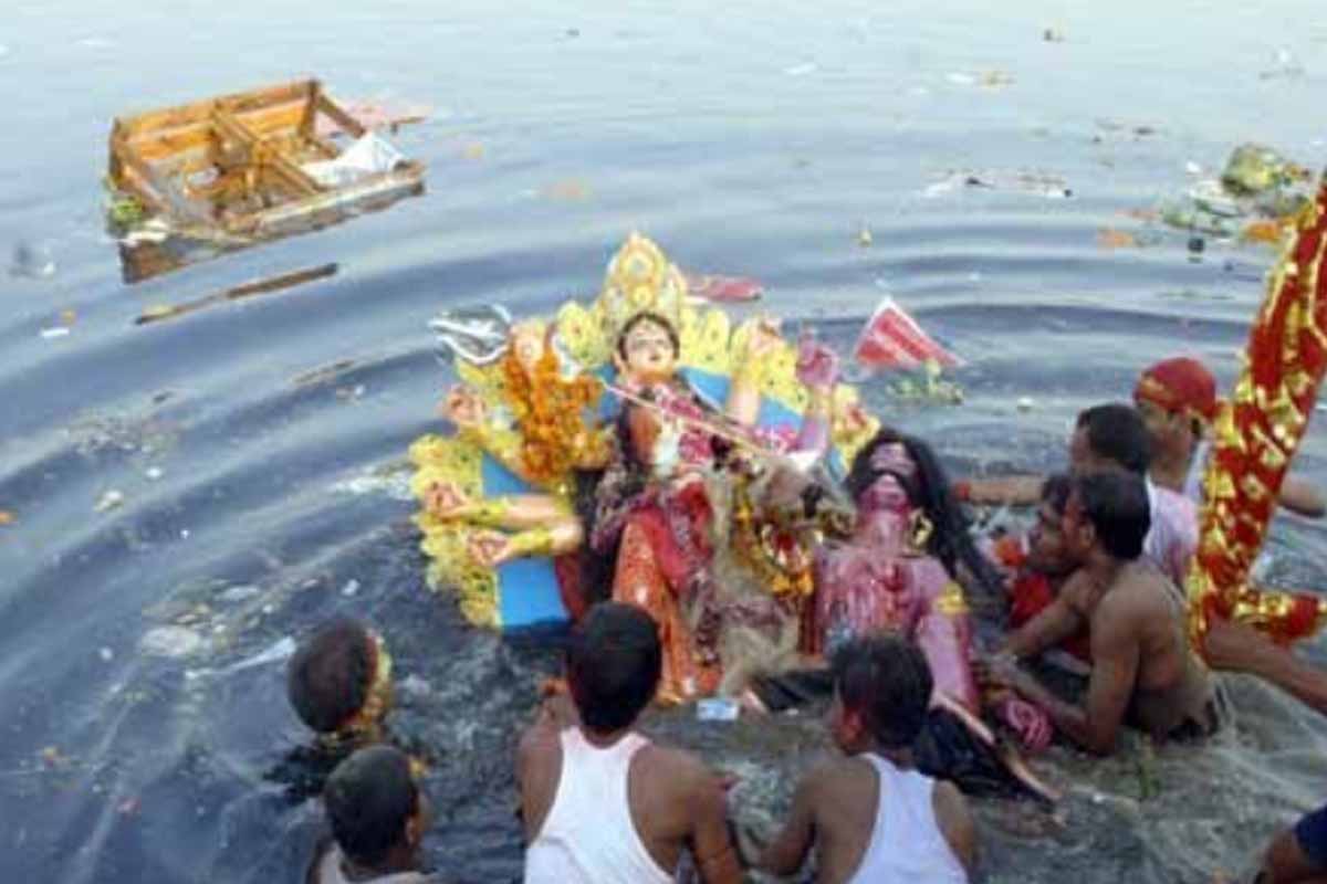 1,100 Durga idols immersed in Kolkata
