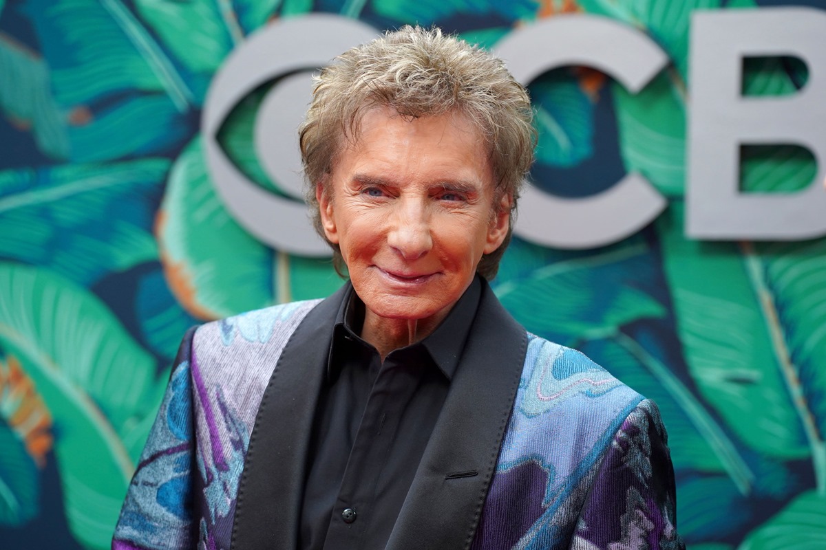 Barry Manilow Opens Up About Delayed ‘Coming Out’ of His Sexuality