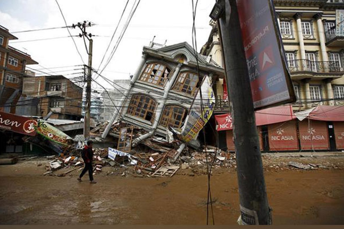 Earthquake of magnitude 5.6 jolts Nepal, tremors felt across Delhi-NCR, UP