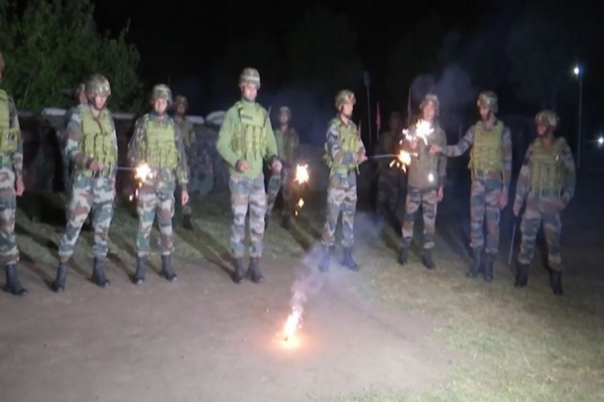 Army jawans celebrate Diwali in Rajouri’s Naushera