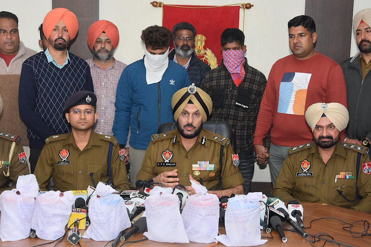 Punjab Police busts drug smuggling racket