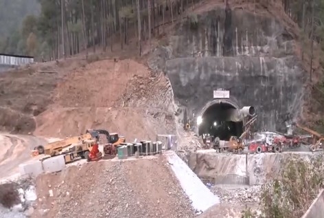 Rat hole mining: How an outlawed coal mining technique has helped in Uttarakhand tunnel rescue
