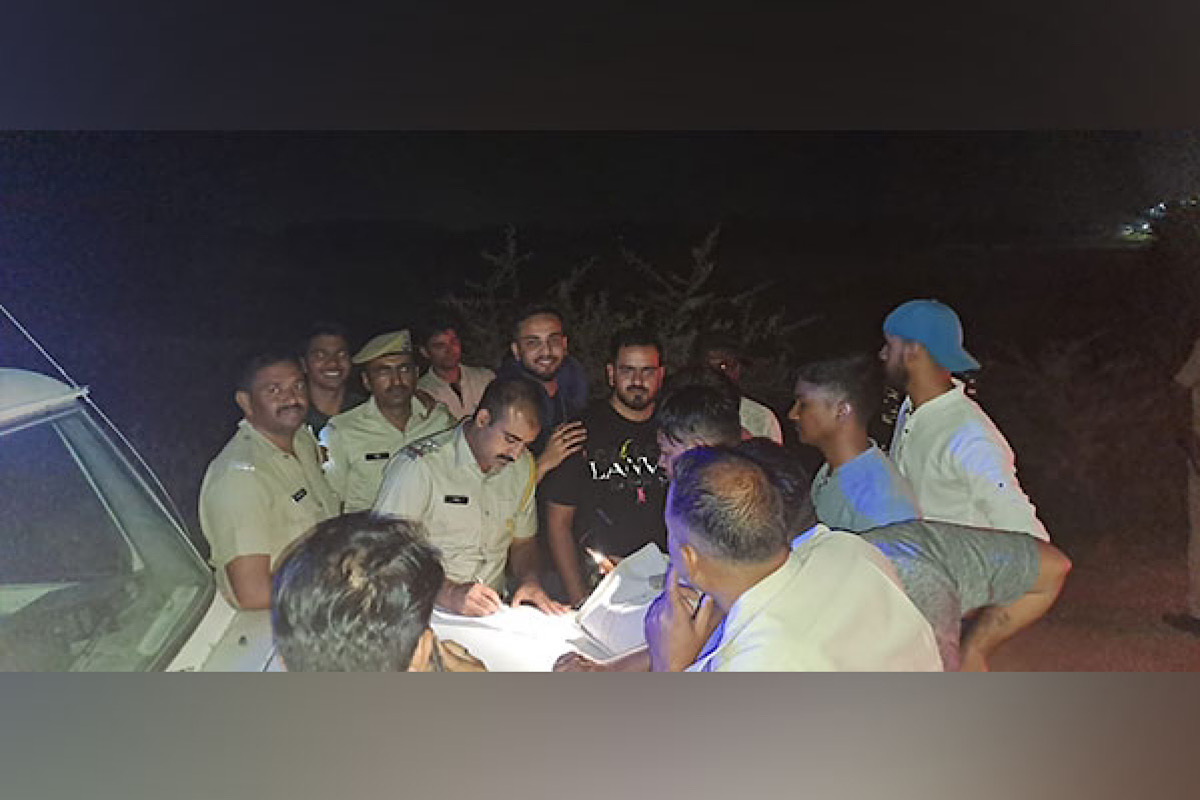Elvish Yadav stopped by Rajasthan police in Kota, released later