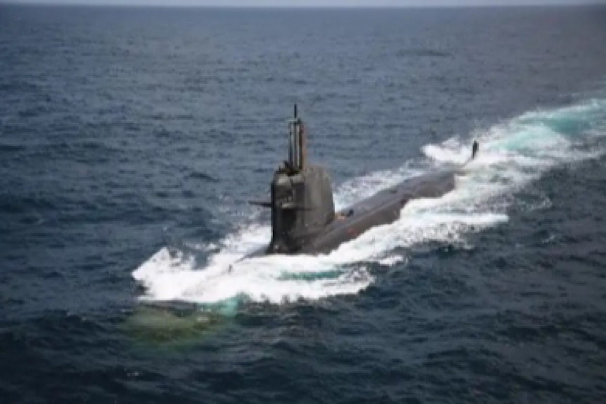 Russia tests new nuclear submarine with Bulava missile