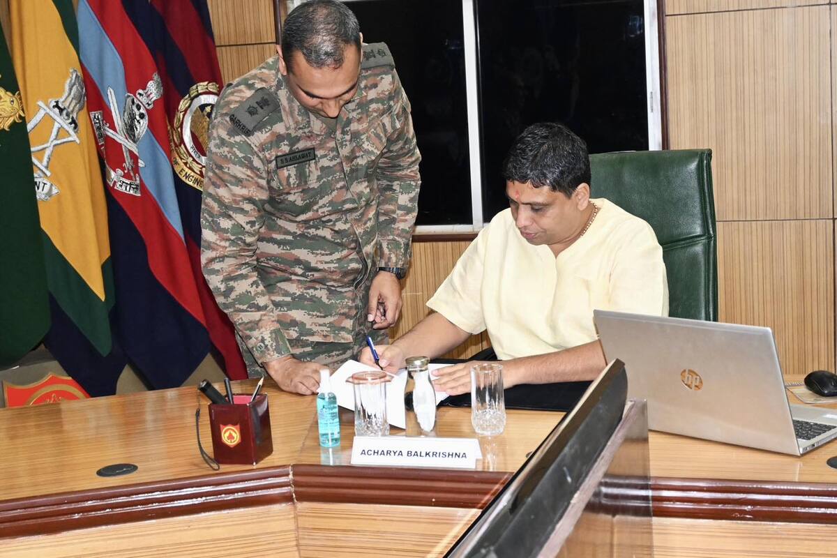 Indian Army signs MoU with Patanjali on Yoga and wellness