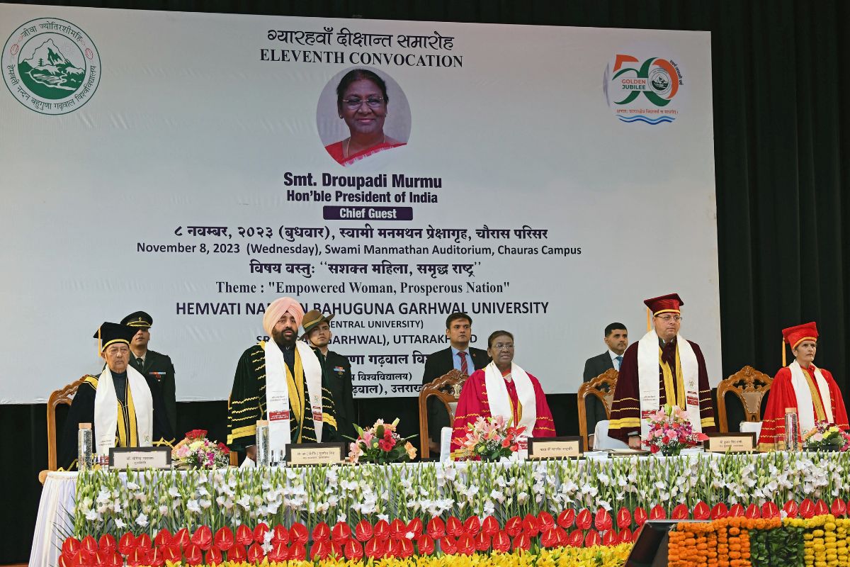Prez advises students not to compromise on moral values