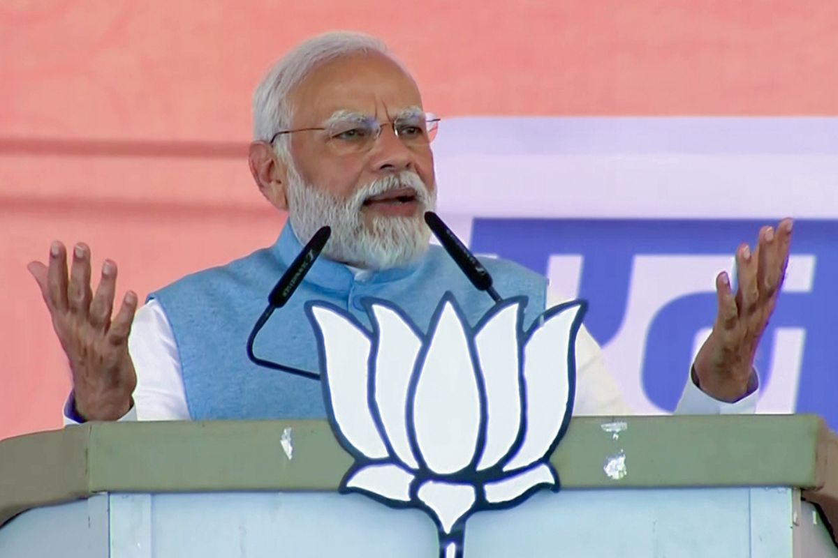 PM appeals to voters in MP, Chhattisgarh to elect BJP; claims Cong lacks vision