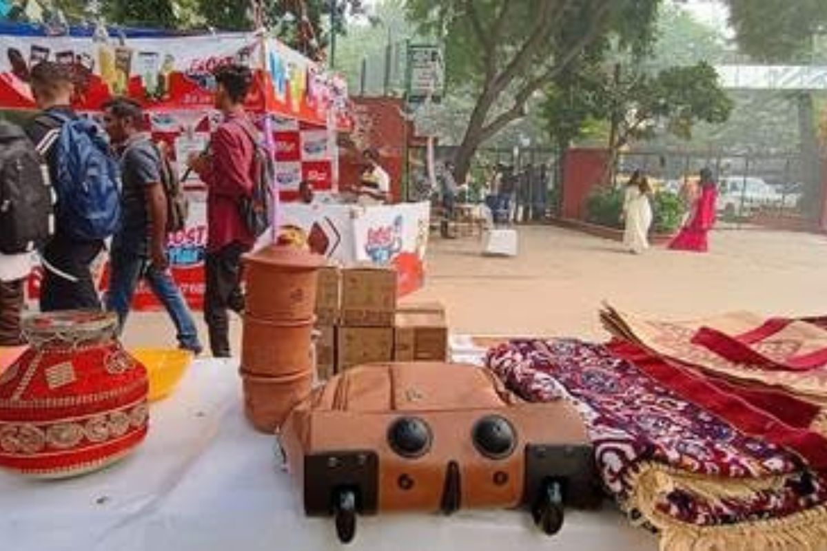 Clamour in Delhi for an eco-friendly Diwali