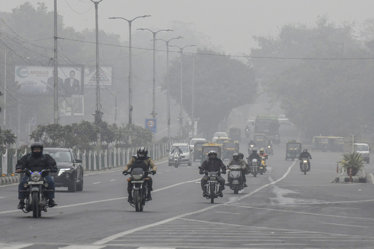 Cold, fog continue to affect lives in northern States