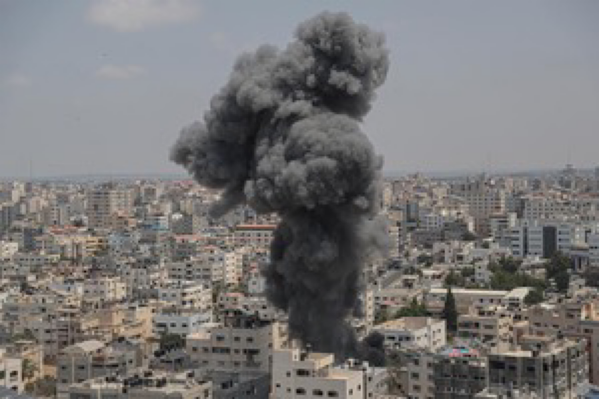 Israeli strike kills Al Jazeera cameraman in Gaza, injures reporter