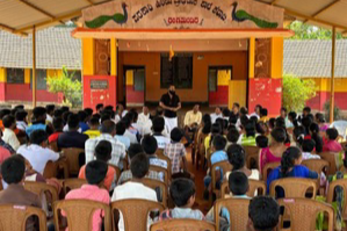 Rishab Shetty adopts govt Kannada school in hometown Keradi