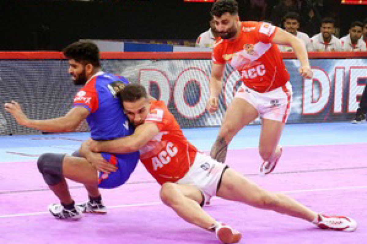 PKL: Imperious Puneri Paltan blow past Gujarat Giants 37-17