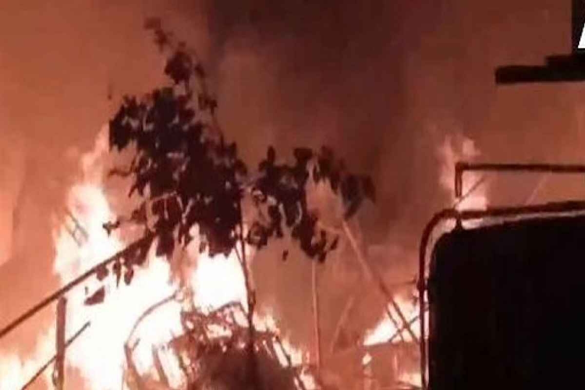 Uttar Pradesh: Massive fire breaks out in scrap market near Lucknow