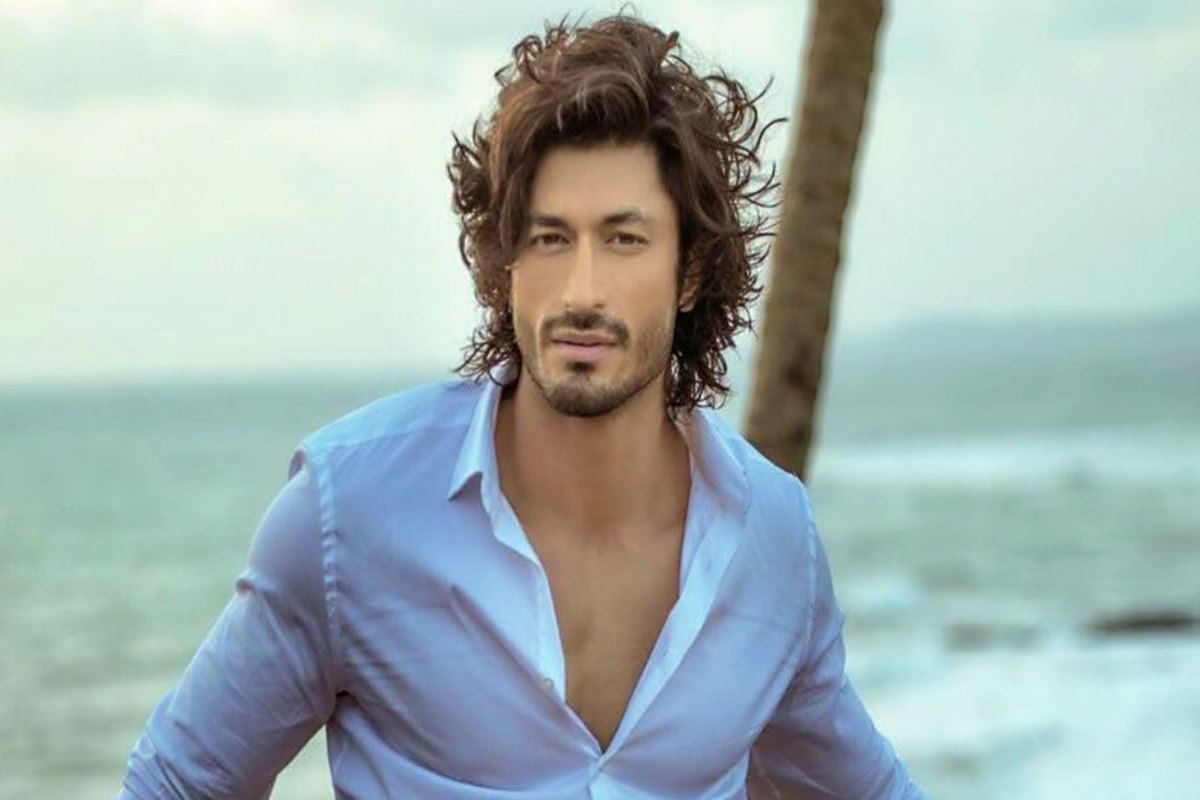 Vidyut Jammwal reacts to the praise and controversy on his nude pictures
