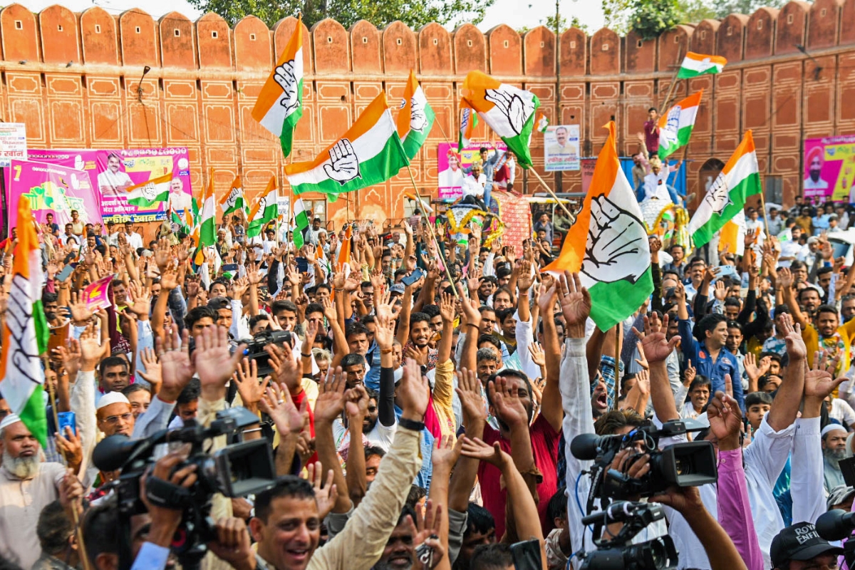 Cong workers dismayed by party’s failure to announce candidate from Amethi