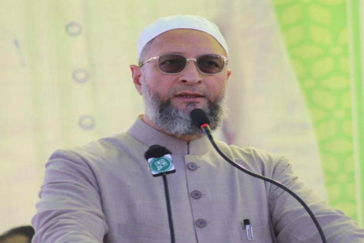 Owaisi slams parties for forgetting Babri demolition