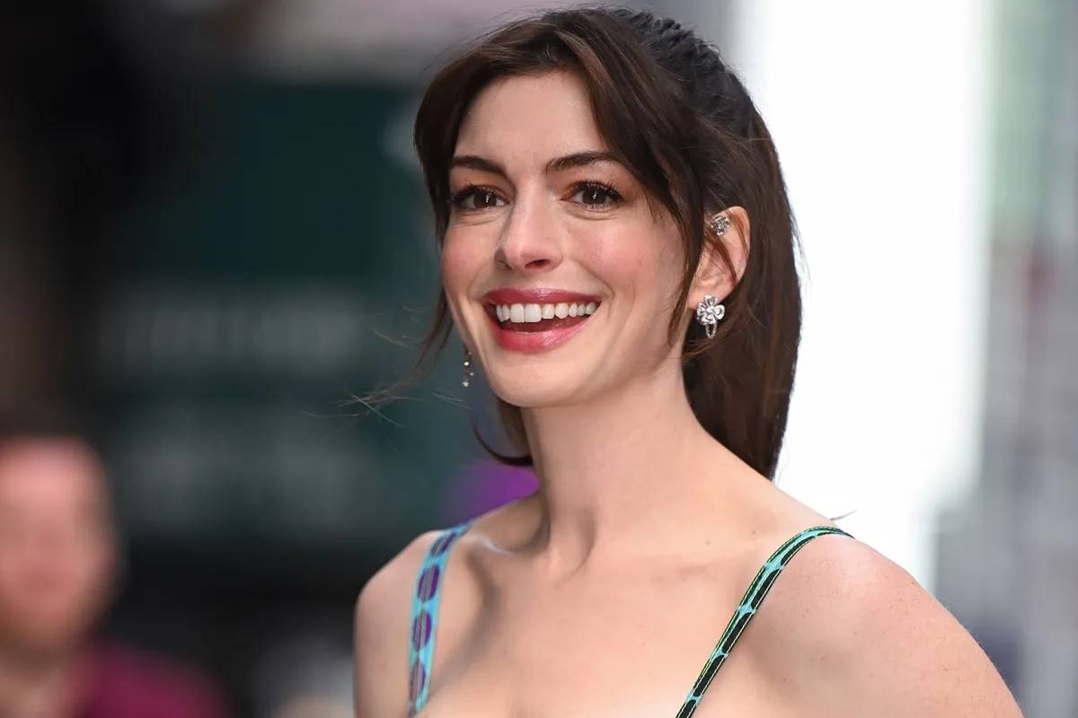 Anne Hathaway joins Condé Nast strike, skips Vanity Fair shoot