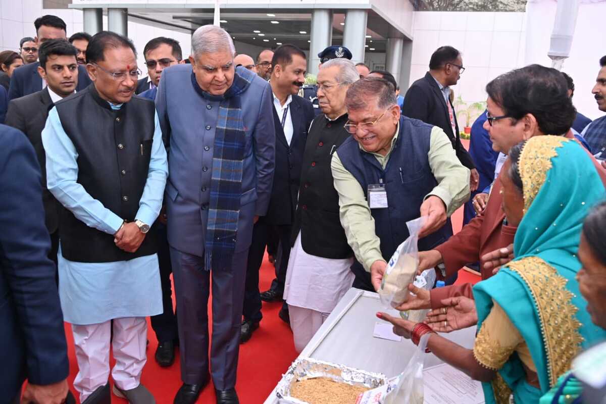 Chhattisgarh: VP unveils agro-innovations at IGAU’s Foundation Day
