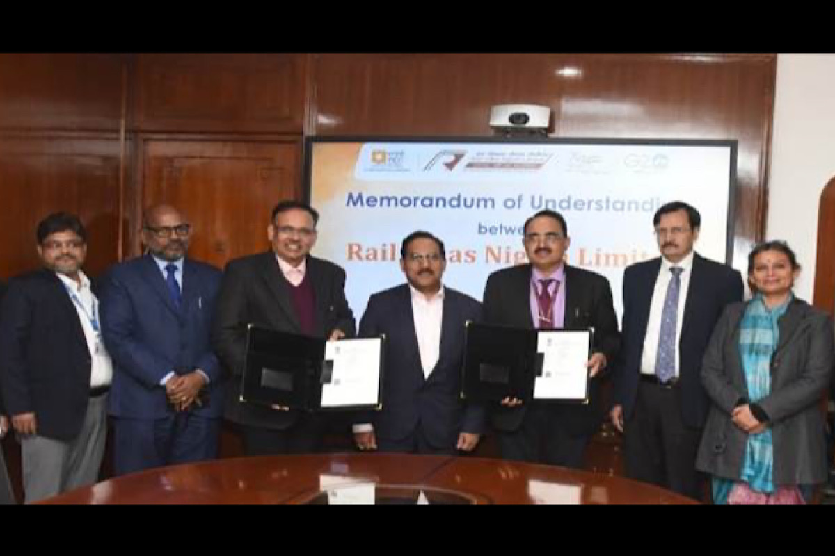 REC signs MoU with Rail Vikas Nigam for Infrastructure projects