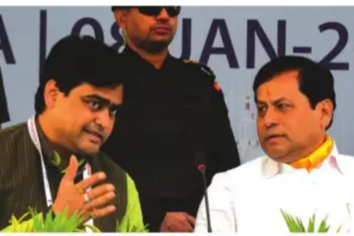 Centre interested in developing Tajpur port: Union minister