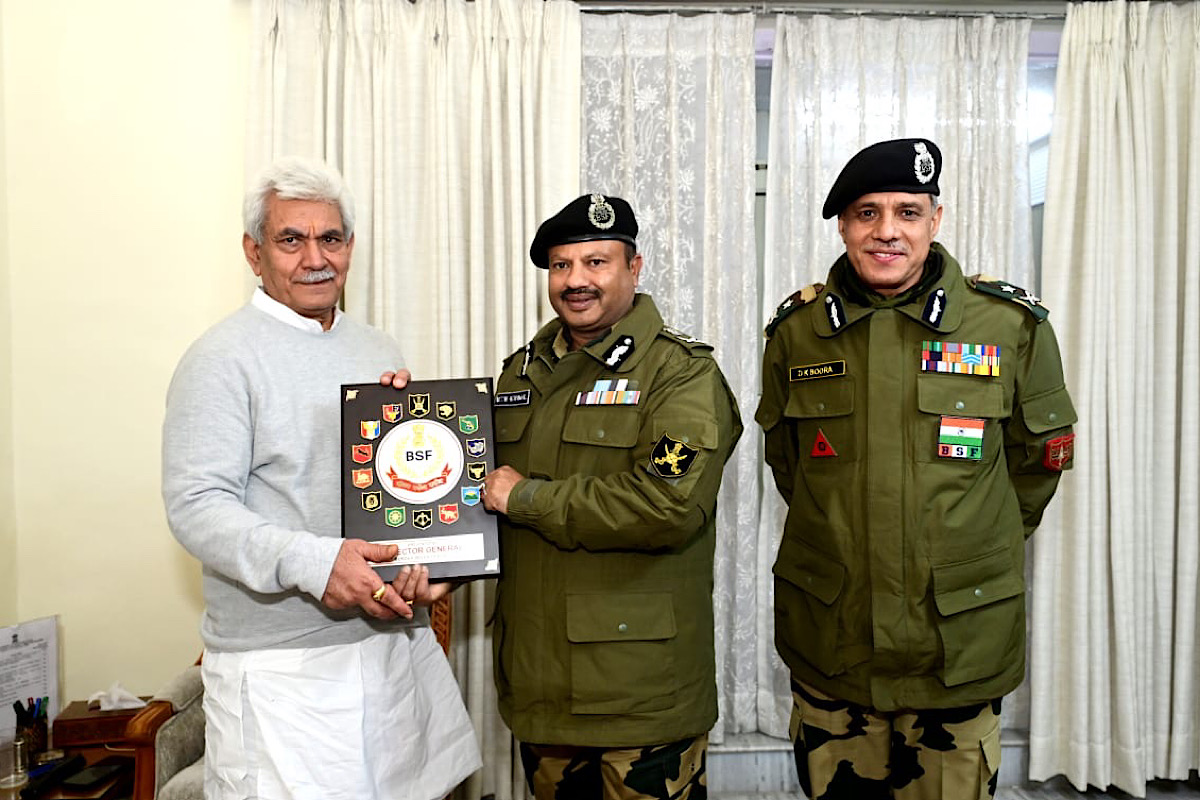 BSF DG reviews security along IB in Jammu