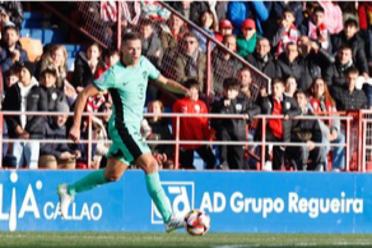 Atletico defender Azpilicueta sidelined with knee ligament injury