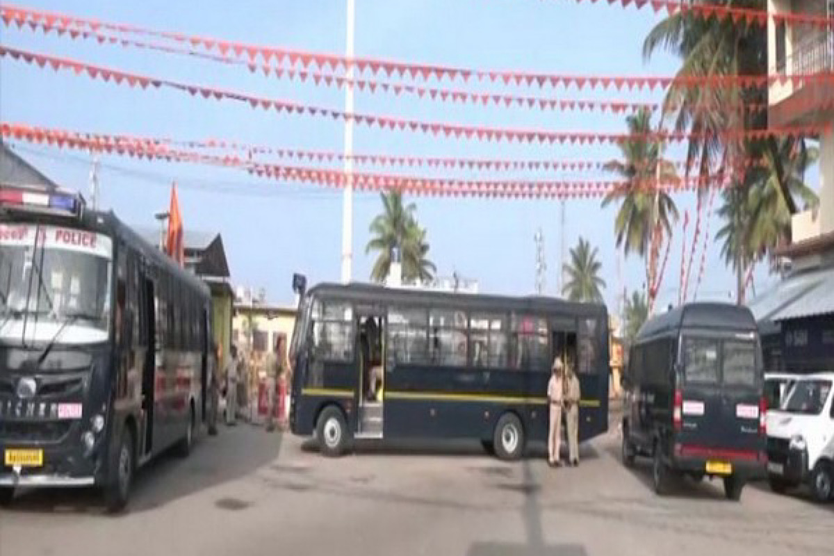Karnataka: Security beefed up in Mandya amid flag hoisting controversy