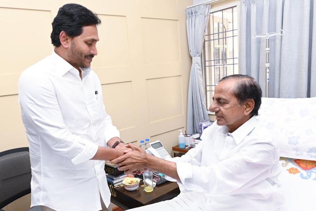 As Y S Sharmila joins Cong, Jagan Reddy visits his mother, BRS supremo
