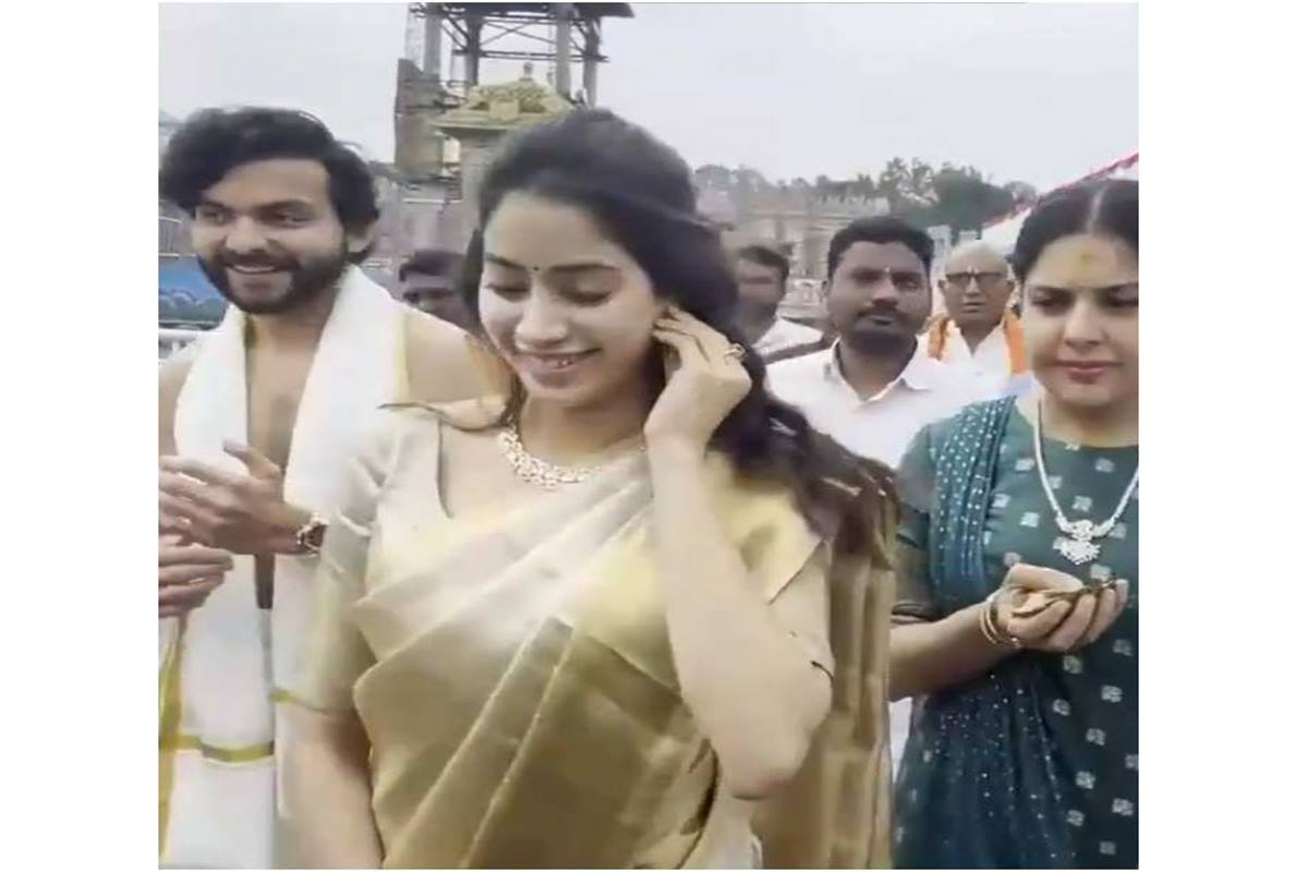 Janhvi Kapoor visits Tirumala temple with beau Shikhar Pahariya