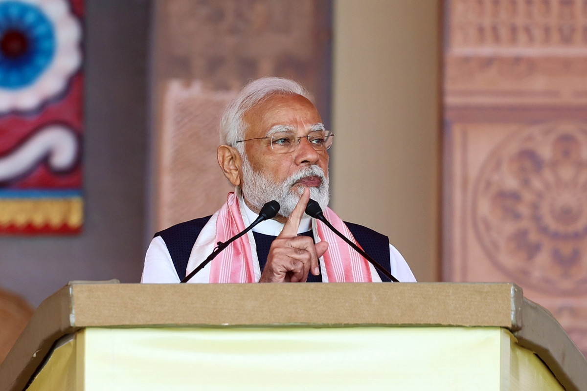 PM interacts with disadvantaged groups, sanctions credit to 1 lakh