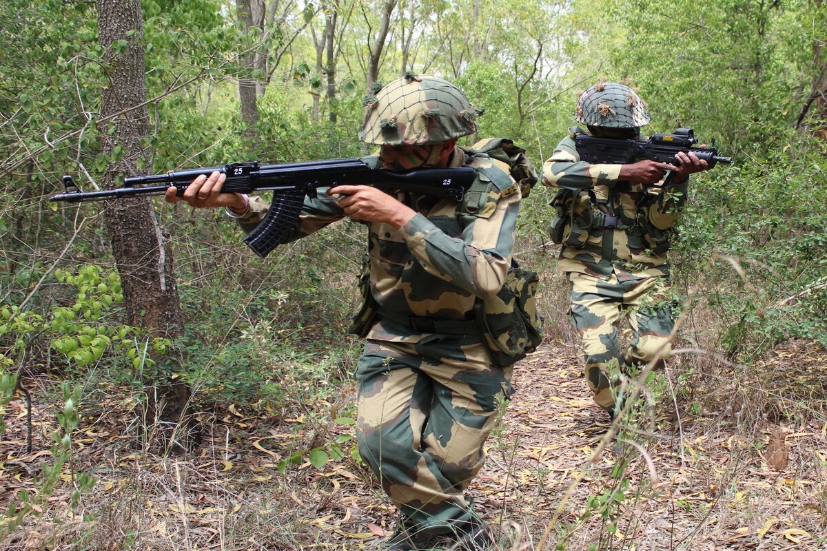 Pak Rangers violate ceasefire