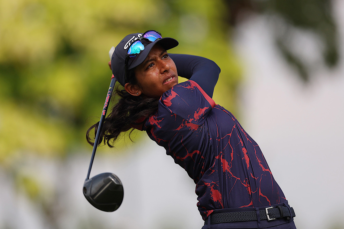 Avani Prashanth  cards 71 but slips to 11th at WAAP