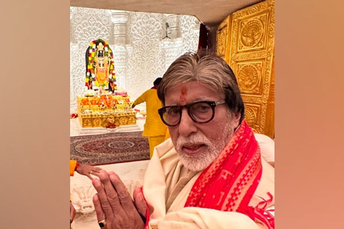 Amitabh Bachchan arrives in Ayodhya to pay obeisance at Ram Temple