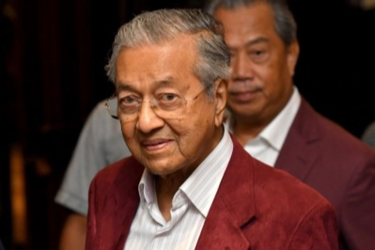 Former Malaysian PM Mahathir Mohamad ‘recovering’