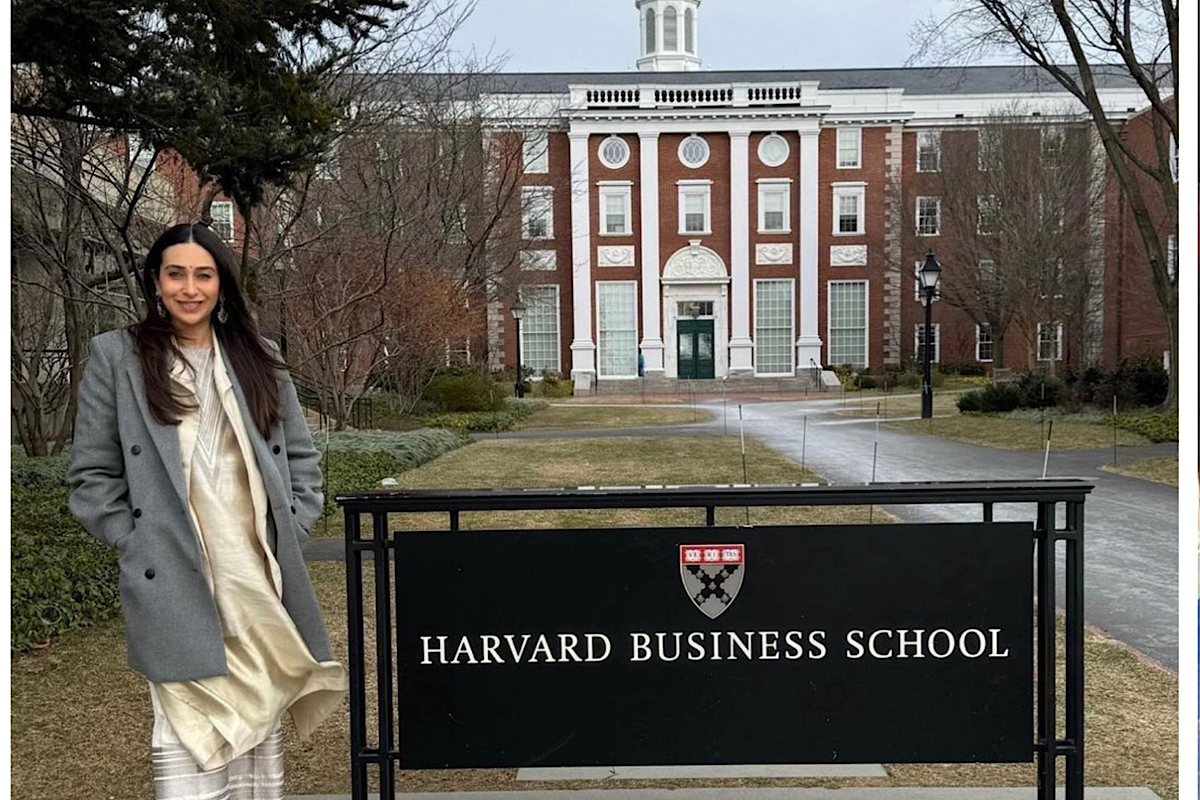 Karisma Kapoor speaks at India Conference at Harvard, Kareena joins  for a chat