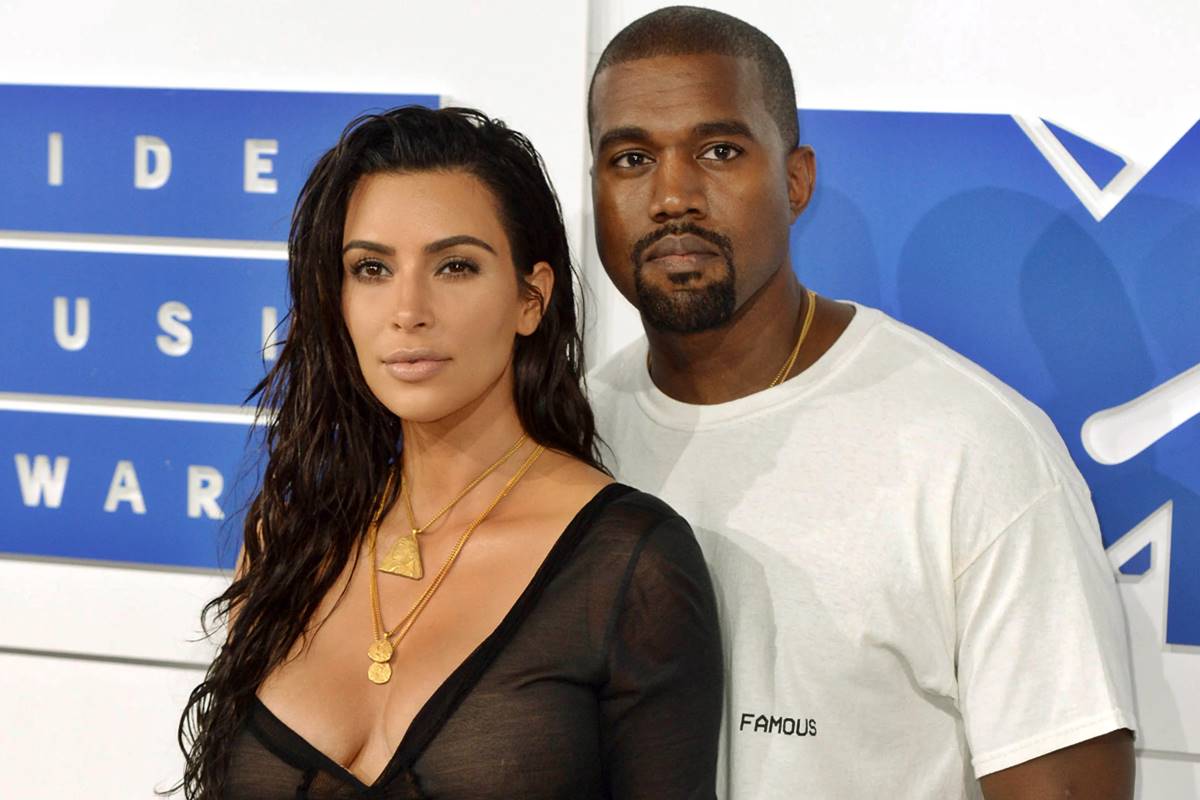 Kim Kardashian and Kanye West reunite for family dinner