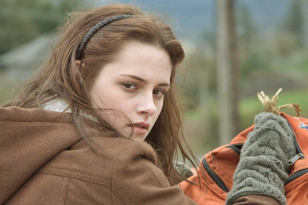 Kristen Stewart open to marvel role, but only under one director