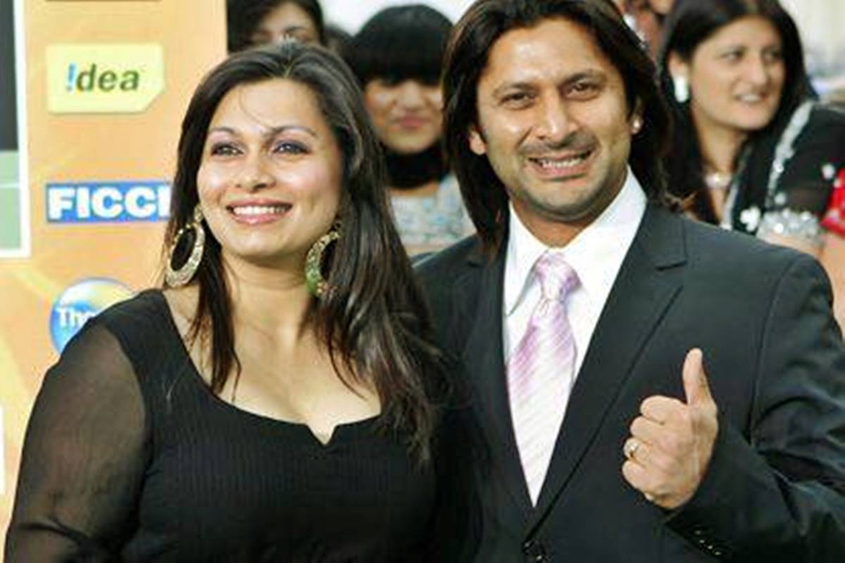 Arshad Warsi & Maria Goretti register marriage after 25 years