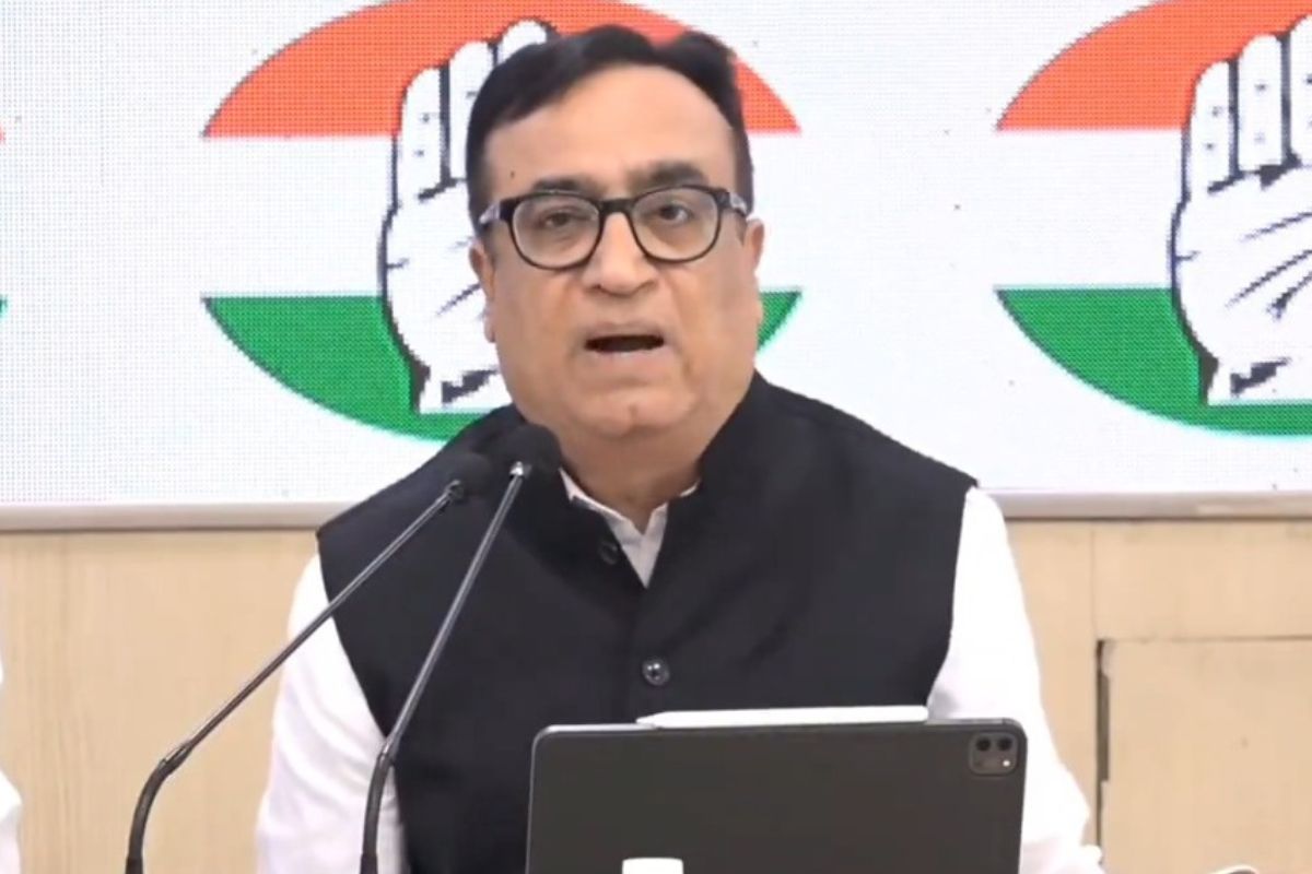 Financial terrorism: Congress attacks Modi govt after ‘money deducted from its bank accounts’