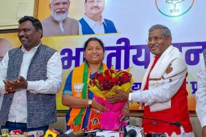 Former Jharkhand CM Madhu Koda’s wife Geeta Koda joins BJP ahead of LS polls
