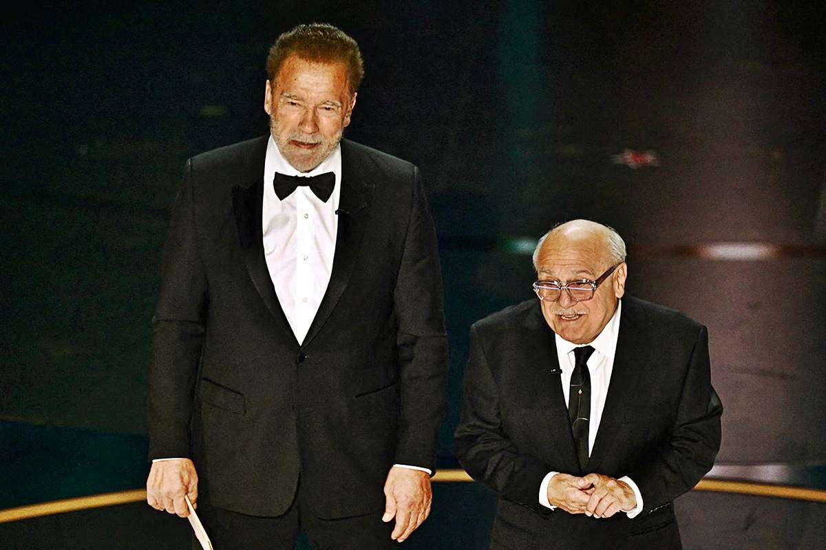 Schwarzenegger and DeVito’s Batman reunion steals the show at 2024 Oscars